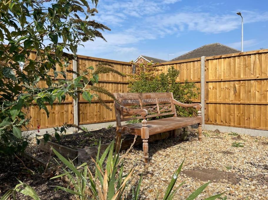 Lodge In The Heart Of Bourne Thurlby Esterno foto